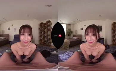 【VR】好きな女の子がいると振ってしまったけど…太陽のような笑顔、真っ直ぐな瞳、誰もが羨むスタイル後輩の七ツ森さんが頭から離れなくなってまさかの逆告白 ずっと憧れていた学校の一軍女子との恋愛 うれし泣きして、はしゃいで、抜きまくる最高の青春純愛… 七ツ森りりSIVR-425 