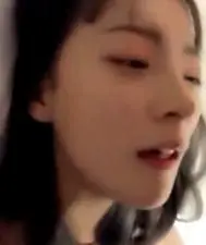 无套爆草极品美女,表情和叫声都堪称一流,不看后悔,更多真人直播佳威