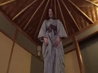 蒼井穂波 1泊2日恥じらい温泉旅行 いつバレるか知らないところでドキドキひやひや露出!