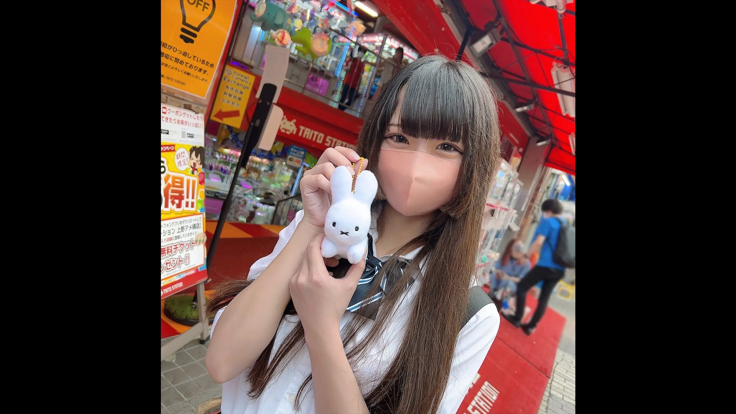 第一次摄影!用偶像的脸稚气的可爱的女子〇生!!因喜悦而扭曲脸用可爱的声音喘息一边乱制服一边未〇年的性器生中出!!