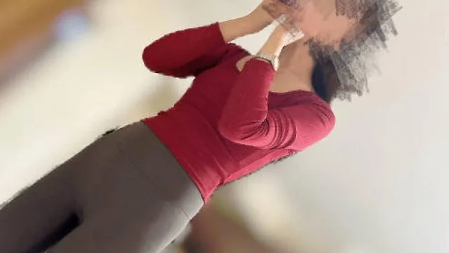 高冷女神沦为胯下玩物反差强烈趁她喝酒成功偷拍