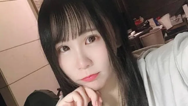 三重五星级酒店约炮可家型日系妹子-风流财子