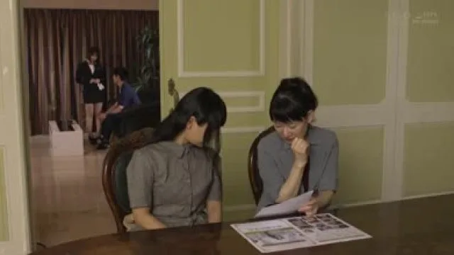 stars-312结婚典礼进行时被新郎要求强制中出的婚礼策划人-户田真琴