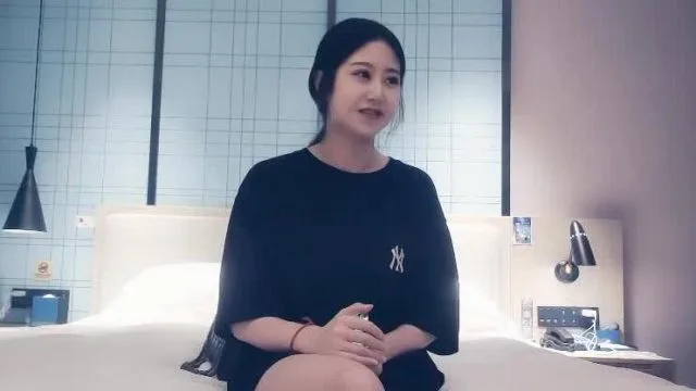 赵总寻花07-01极品婴儿肥小姐姐