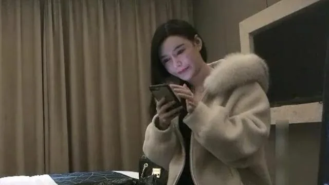 探花郎李寻欢01-10小姐姐玩制服秀