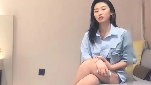 太子探花极品11-3叫床很好听的小姐姐