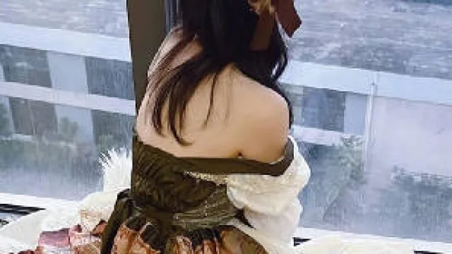 极品萝莉COS修女