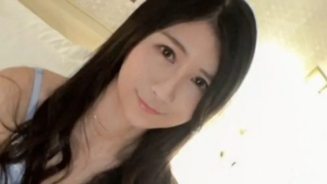 骑兵破解SIRO-4102 【初撮り】【うぶな妙齢美女】【カメラに映る痴態】うぶな妙齢女性に訪れる初めての快感。何度も訪れるオーガズムの波に.. ネットでAV応
