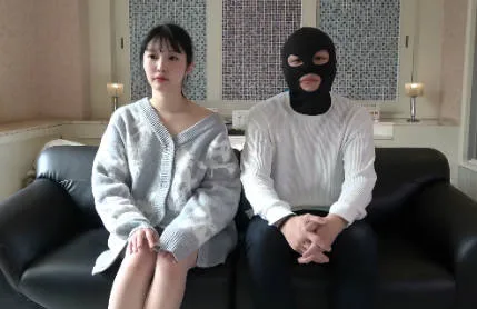 FC2PPV-4631125 对小脸黑发美女尽情施展他们钟爱的主戏