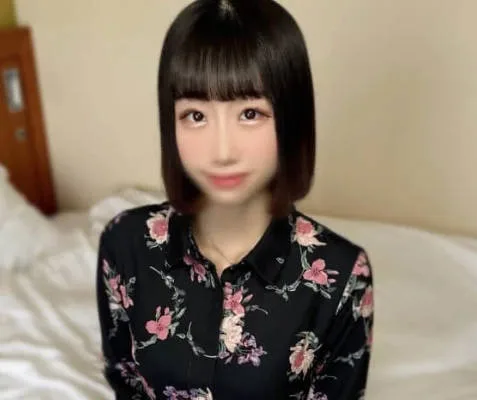 FC2PPV-4605286 神圣的乳房