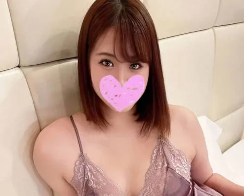 FC2PPV-4602822 太有魅力的漂亮明星妻子