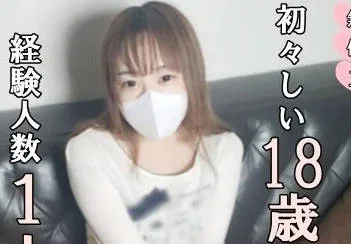 FC2PPV-4603162 这个18岁的少年还有点纯真