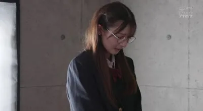 IPZZ-600 輪●願望 犯●れることに悦びを覚えてしまったドM美少女 さくらわかな