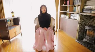 IPZZ-557 「私が創造したエロスの世界」 有名美大に通う女子大生が魅せた感受性豊かなド淫乱潮吹き絶頂 男をサドにするマゾの天才AVデビュー 水原わこ