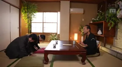 MIDA-107 借金漬けになった愛する夫の身代わりで乳首奴●にされた私。 変態高利貸しの連日チクハラ調教で自ら中出しを求めるまで…。 葵いぶき