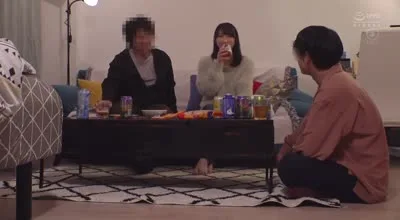NPJS-144 【素人投稿】 僕の彼女が寝取られているのをどうしても見たくて…友達使ってハメさせた鬱勃起映像を共有します