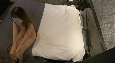 FC2PPV-4733187一生未被中出的女孩