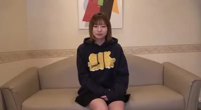 FC2PPV-4238329惊异三射精S级白皙美肌素人美女吞精后浴室中出