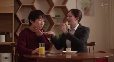 JUQ-906 卒業式の後に…大人になった君へ義母からの贈り物―。 木村玲衣