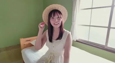 CAWD-894 笑顔、超絶フレッシュ！可愛く眩しくよく笑う素人少女を、みいつけた！ 未春ゆう kawaii新人デビュー→