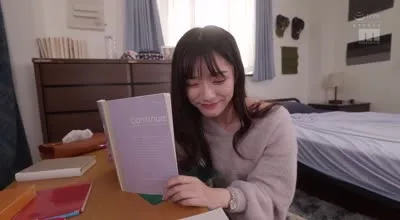 MIDV-854 家庭教師の玲奈先生に両親不在の1週間、ねっちょり淫語手コキ逆痴●で毎日10発射精させられてるボク。 宮下玲奈
