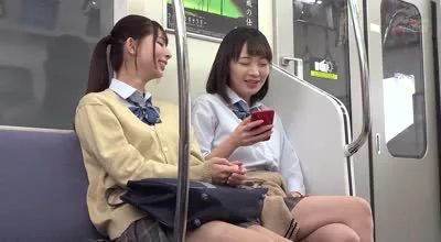 DANDY-937 最終電車でW痴女とまさかの遭遇！向かいの座席でWパンチラしてくる美脚女の誘惑で勃起したらサンドウィッチ状態で何度もヤられた VOL.3