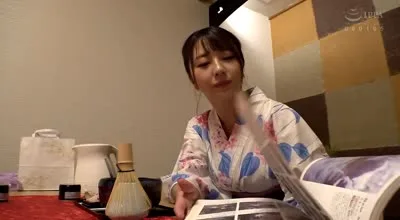 GGDR-011 全員激カワ！超ハイレベル素人！ぎがdeれいん厳選爆美女BEST！！Vol.03