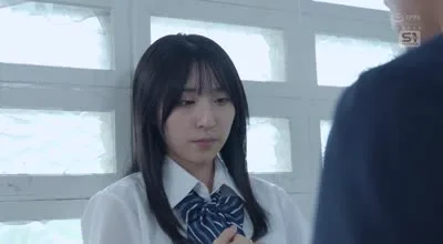 SNOS-036 無口で大人しい女生徒になら何しても許してくれるっしょ。教師の俺は陰キャ可愛い図書委員を犯●てイカせまくった。 新木希空