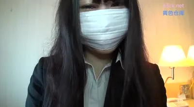 FC2PPV-1136286私摄露脸拥抱感舒适的理科女生优子小姐系列幻想影片