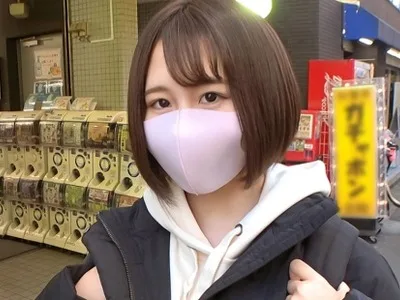 骑兵破解GANA-2676 マジ軟派、初撮。 1781 アイドル好きなオタ活女子を秋葉原でナンパ！最初はコチラの要求を躱すへらへらと躱すも、乳首をいじられたあたり