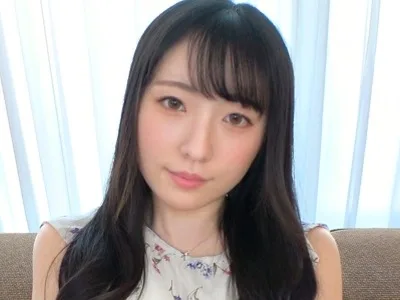 骑兵破解SIRO-5017 【清楚系？】AV女優に憧れてAV出演を決めた蕎麦屋店員のお姉さん。ツルツルでキレイで汚れを知らなそうな清楚系おま◯こに容赦なく極太肉