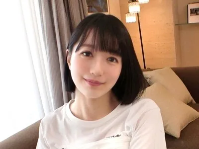 骑兵破解SIRO-5102 【ほんとにFカップ？それ以上ない？】服をめいっぱい押し広げる、大きさだけでなくハリ・感度も絶品のFカップ。パイズリ時はくりっとし