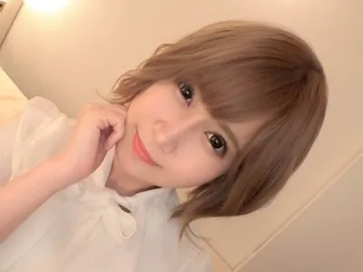 骑兵破解SIRO-4290 【初撮り】【元保育士の美形ギャル】【悶える色白美ボディ】ギャルに転身した元保育士のお姉さん。見た目とのギャップが際立たせる彼女