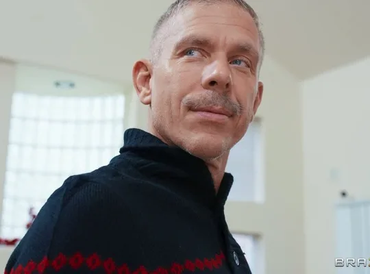 BRAZZERS2025-12-19迪尔喂他射了精就这样结束了
