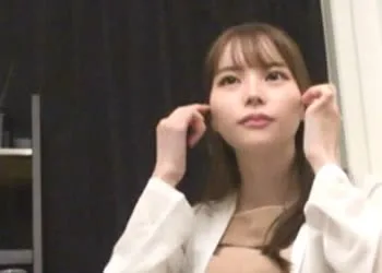 骑兵破解GANA-3355 下品な喘ぎ声垂れ流し！圧倒的美ボディ受付嬢【あや 24歳】 おっぱいからパイパンマ◯コまで舐め回す超濃厚セックスにうっとり恍惚なエロ