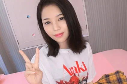 SIRO-3872 【初撮り】ネットでAV応募→AV体験撮影 1001 モチモチ超絶美尻が愛撫でピクピク痙攣！！感度良好娘のびちょ濡れおま○こにデカチン挿入でヨ