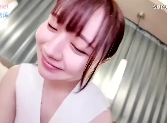 FC2PPV-4866048极品按摩女爆奶狂服务多番内射