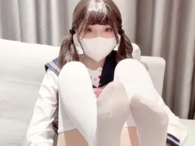 JK学妹中出灌精-琳琳学妹
