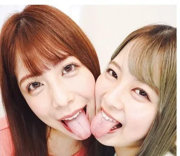 EVIS-549 ベロ濃厚密着唾液キス