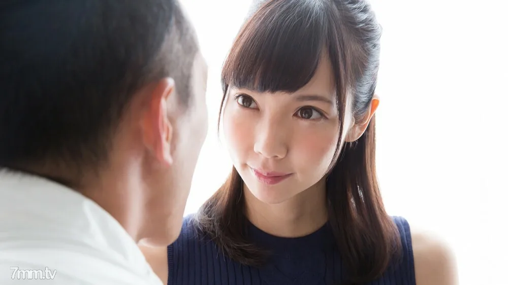 650-MIU-01 与整洁漂亮的姐姐 / Miu 的裸体性爱