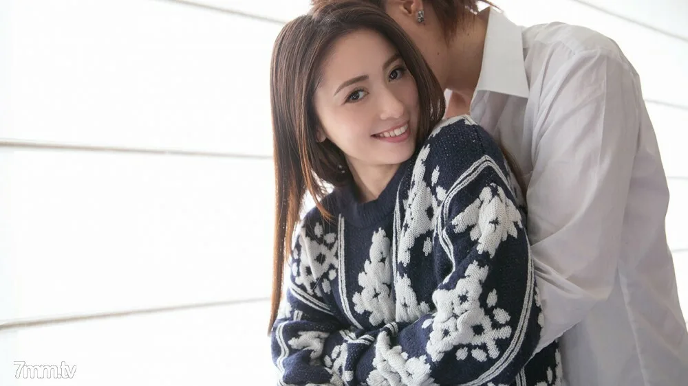 734-REONA-01 SEX / Reona 与一位举止优雅的美女