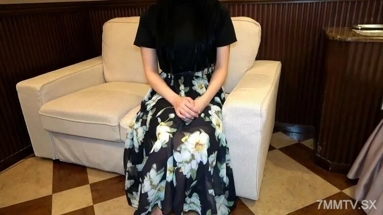 FC2-PPV-4506806 超美屁**安奈姐姐!气氛凝重,但大白天的吸力很大!除此之外,连续双闪,地板上的阴茎路径被击败*黄金高度图像质量