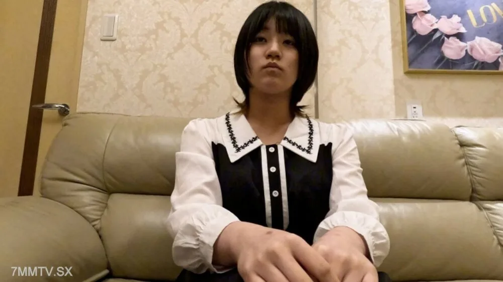 FC2-PPV-4531761 美铃 (19) Menhera 的踪迹。我听到的声音是从东到西的,所以我有一个肛门插入,一个ATM,一个ATM,另一边有一盏灯,然后是一个阶梯。