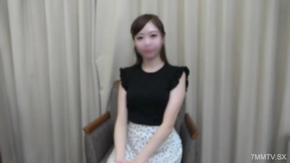 FC2-PPV-4541913 通道索赔显示沉重的新表。 **医学院生博览会-美肤苗木。一名男子的下嘴，底部沾有精液。