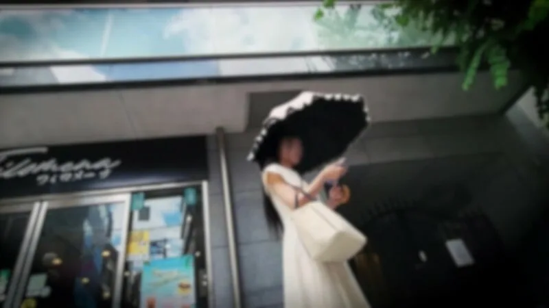 FC2-PPV-4568626 F罩杯美女来了！在高价店里为某个高端品牌做副业，结果让我无法控制自己的兴奋。