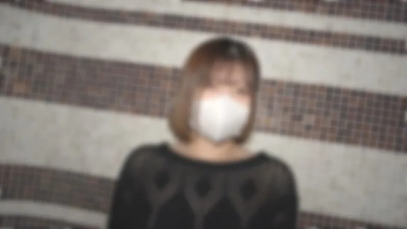 FC2-PPV-4785590 ♡ 半价到11月2日【无码，完全素人】24岁除毛沙龙工作人员热爱性爱！久违被年长男人干了之后，认真颤抖呻吟，性感可爱！