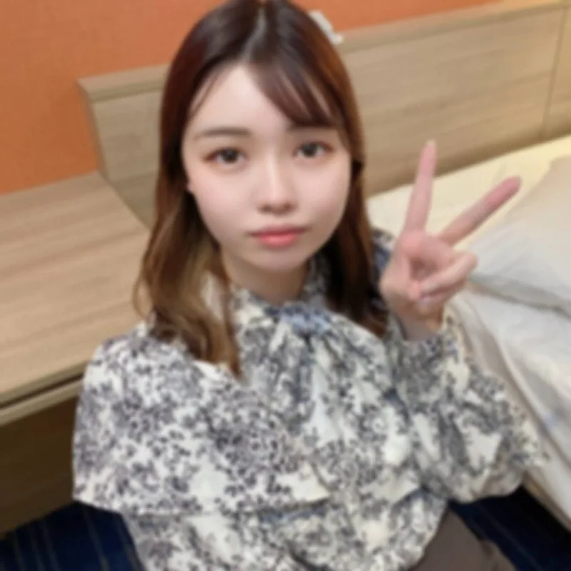 FC2-PPV-4783435 【2.作品/连续中出】G罩杯巨乳♡美臀♡白皙性感身材♡娜欧米在医务室工作。
