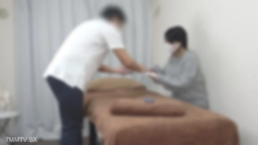 FC2-PPV-4813230 我店里来了一位我们这里最漂亮的姑娘，20岁，留著天然胡须。她开朗可爱，热情浪漫，喜欢H，而且还有Kinya！ | FC2电子市场