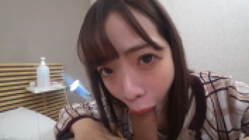 FC2-PPV-4867391 【新用户享7折优惠】0206_022 Miku-chan，19岁。从怀孕到身份曝光，这个毫无人权的顺从女人接受训练，什么都可能发生……这一次，她第一次体验了原始的性爱，脸上被喷满了浓稠的精液，玷污了她美丽的脸庞！