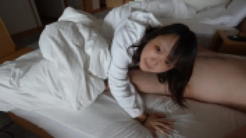 FC2-PPV-4900535 【首次光临享7折优惠 - 生日当天 ♡】0356_006 20岁的Ema-chan，怀孕34周零2天，终于在超级重口味、残酷的温泉营地里生下了宝宝，还被射了一身精液 - 第二部分
